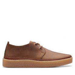 Półbuty Clarks. Brązowe eleganckie półbuty Clarks, bez wzorów, bez obcasa, bez zapięcia. Za 429.99 zł.