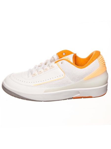 Air Jordan Skórzane sneakersy "2 Retro Low" w kolorze biało-pomarańczowym rozmiar: 42,5. Białe buty sportowe casual AIR JORDAN, bez wzorów, bez zapięcia. Za 245.96 zł.