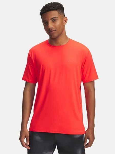 Under Armour Koszulka sportowa "Vanish Energy" w kolorze pomarańczowym rozmiar: XL. Pomarańczowe t-shirty sportowe Under Armour, bez wzorów, z materiału, bez ramiączek, outdoorowe. Za 91.77 zł.