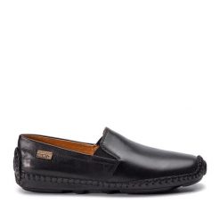 Półbuty Pikolinos. Czarne eleganckie półbuty Pikolinos, bez wzorów, bez obcasa, bez zapięcia. Za 299.99 zł.