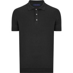 Koszulka polo w kolorze czarnym. Bezrękawniki marki RNT23. W wyprzedaży za 89.95 zł.
