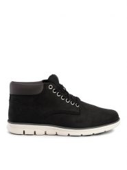 Timberland Trzewiki Bradstreet Chukka TB0A146Q0011 Czarny. Czarne botki sznurowane Timberland, bez wzorów, z nubiku, bez obcasa, bez zapięcia. Za 527.59 zł.