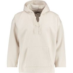 Levi's® Made & Crafted WOVEN HOODIE Bluza z kapturem pristine. Bluzy z kapturem marki Levi's® Made & Crafted, l, z bawełny, z kapturem. Za 499.00 zł.