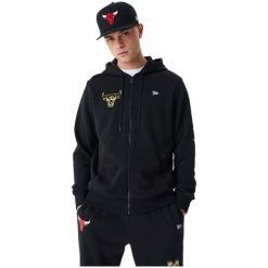 Bluza męska New Era Team Script FZ Hoody Chicago Bulls. Czarne bluzy New Era, l, bez wzorów, bez kaptura. W wyprzedaży za 268.30 zł.