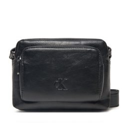 Saszetka Calvin Klein Jeans. Czarne saszetki i nerki Calvin Klein Jeans, bez wzorów, z jeansu. Za 219.99 zł.