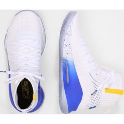 Under Armour CURRY 4 Obuwie do koszykówki white. Buty treningowe marki Under Armour. Za 629.00 zł.