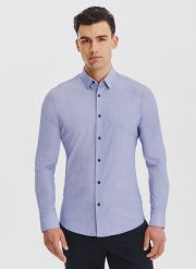 PAKO LORENTE – Granatowa dzianinowa koszula w pepitkę. Koszule Pako Lorente, m, bez wzorów, z dzianiny, bez kołnierzyka, bez ramiączek. Za 149.99 zł.