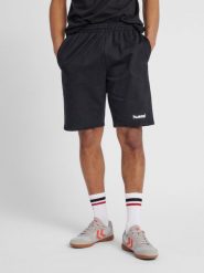 Spodenki sportowe męskie Hummel Go Cotton Bermuda Shorts. Czarne krótkie spodenki sportowe Hummel, m, bez wzorów, z bawełny. Za 55.00 zł.
