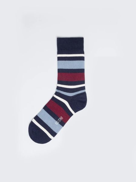 Skarpety męskie długie w kolorowe paski granatowe Ismael 403. Niebieskie skarpety BIG STAR, bez wzorów, z bawełny. Za 19.99 zł.