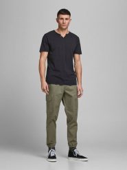 Jack & Jones Koszulka w kolorze czarnym rozmiar: M. Czarne bezrękawniki Jack & Jones, m, bez wzorów, z bawełny, bez kołnierzyka, bez ramiączek. Za 33.13 zł.