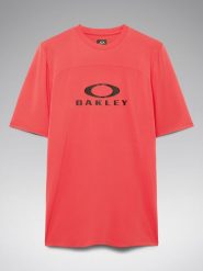 Oakley Koszulka kolarska "Free Ride RC" w kolorze czerwonym rozmiar: S. Czerwone t-shirty sportowe Oakley, bez wzorów, z materiału, bez ramiączek, rowerowe. Za 131.12 zł.