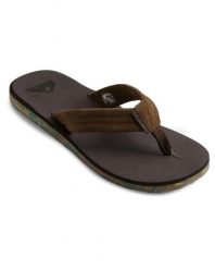 Sandały dla Mężczyzn CARVER SUEDE RECYCLED. Brązowe sandały Quiksilver, z gumy, bez zapięcia. Za 149.99 zł.