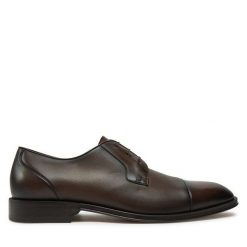 Półbuty BOSS. Brązowe eleganckie półbuty Boss, bez wzorów, bez obcasa, bez zapięcia. Za 1,079.00 zł.