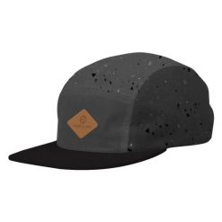Czapka Kellys Grit. Czarne czapki z daszkiem Kellys, bez wzorów, z materiału. Za 154.50 zł.