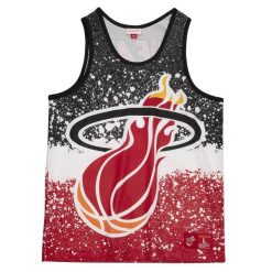 D bardeur Mitchell & Ness Jumbotron Mesh Miami Heat. Czerwone bezrękawniki Mitchell & Ness, bez wzorów, z meshu, bez kołnierzyka, bez ramiączek. Za 357.50 zł.