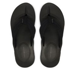 Japonki Tommy Hilfiger. Czarne japonki Tommy Hilfiger, bez wzorów. Za 209.99 zł.