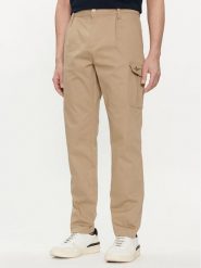 Aeronautica Militare Spodnie materiałowe 241PA1579CT3247 Beżowy Slim Fit. Brązowe spodnie materiałowe Aeronautica Militare, m, bez wzorów, z bawełny. Za 469.99 zł.
