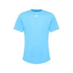 Koszulka Under Armour Challenger Pro. Niebieskie t-shirty sportowe Under Armour, bez wzorów, bez ramiączek, na fitness i siłownię. Za 179.50 zł.
