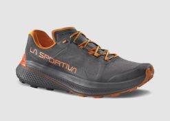 Buty do biegania męskie La Sportiva Prodigio. Szare buty turystyczne La Sportiva, bez wzorów, z materiału, bez zapięcia, do biegania. Za 669.99 zł.