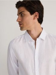 Lniana koszula regular fit - biały. Białe koszule Reserved, l, bez wzorów, bez kołnierzyka, bez ramiączek. Za 179.99 zł.