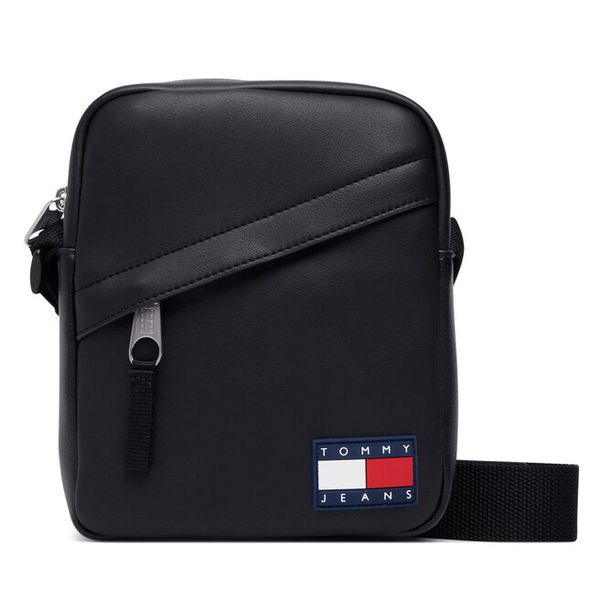 Saszetka Tommy Jeans. Czarne saszetki i nerki Tommy Jeans, bez wzorów, z jeansu, małe, bez dodatków. Za 289.99 zł.