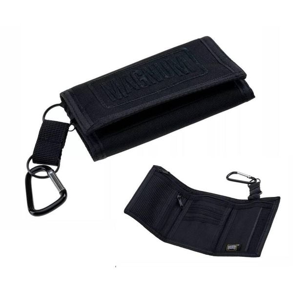 Portfel na rzep Magnum Wallet. Czarne portfele MAGNUM, bez wzorów. Za 34.75 zł.