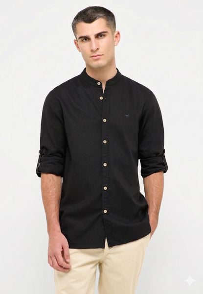 Męska Koszula Mustang Style Yuma Black 1017001 4142. Czarne koszule Mustang, l, bez wzorów, bez kołnierzyka, bez ramiączek. Za 169.99 zł.