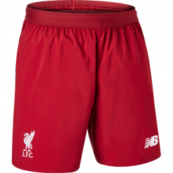 Spodenki Liverpool LFC Home Kit - MS830011RDP. Botki sznurowane marki New Balance. W wyprzedaży za 129.99 zł.