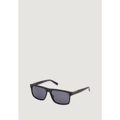 Okulary Mężczyzna TIMBERLAND Polarized. Czarne okulary przeciwsłoneczne Timberland. W wyprzedaży za 360.10 zł.