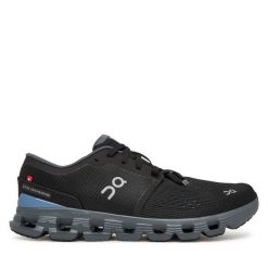 Buty do biegania On. Czarne buty do biegania On, bez wzorów, bez zapięcia, do biegania. Za 769.99 zł.