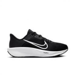 Buty do biegania męskie Nike Quest 6. Czarne buty do biegania Nike, bez wzorów, z materiału, bez zapięcia, do biegania. Za 329.99 zł.