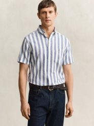 Gant Męska koszula z krótkim rękawem z lnu Mężczyźni Regular Fit Bawełna niebieski, M. Niebieskie koszule GANT, na lato, m, bez wzorów, z bawełny, bez kołnierzyka, bez ramiączek. Za 549.95 zł.