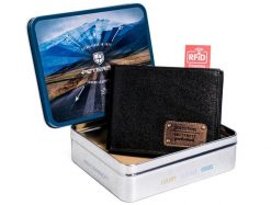 Skórzany portfel męski Peterson czarny PTN 304G-5804. Czarne portfele Peterson, bez wzorów, ze skóry. Za 104.00 zł.
