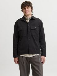 Jack & Jones koszula typu overshirt Mężczyźni Sztuczne włókno czarny, L. Czarne koszule Jack & Jones, l, bez wzorów, z włókna, bez kołnierzyka, bez ramiączek. Za 249.95 zł.