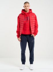 Kamizelka męska pikowana czerwona Jaxoon 603. Czerwone kamizelki sportowe BIG STAR, l, z aplikacjami, z materiału, bez kaptura, trekkingowe. Za 299.99 zł.