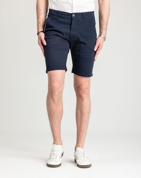 Męskie Spodenki Marcus Gerry Chino Shorts Dk. Navy 19-200266-7050. Niebieskie szorty MARCUS, m, bez wzorów. Za 99.99 zł.