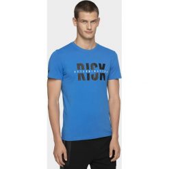 T-shirt męski TSM008 - niebieski. Niebieskie t-shirty 4F, bez wzorów, bez kołnierzyka, bez ramiączek. W wyprzedaży za 49.99 zł.