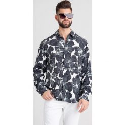 KOSZULA Just Cavalli. Czarne koszule Just Cavalli, m, bez wzorów, z wiskozy, bez kołnierzyka, bez ramiączek. Za 581.40 zł.