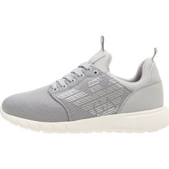 EA7 Emporio Armani LACE UP Sneakersy niskie grey high rise. Buty sportowe casual marki EA7 Emporio Armani. Za 629.00 zł.