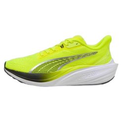 Buty do biegania PUMA Darter Pro. Żółte buty do biegania Puma, bez wzorów, bez zapięcia, do biegania. Za 289.99 zł.