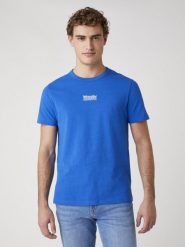 MĘSKI T-SHIRT WRANGLER SS SEAS LOGO TEE WRANGLER BLUE W7AKGFX05 112131347. Niebieskie t-shirty Wrangler, m, bez wzorów, bez kołnierzyka, bez ramiączek. Za 69.99 zł.