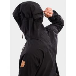 Kurtka przeciwdeszczowa męska Fjallraven Keb Eco-Shell Jacket. Czarne kurtki Fjällräven, m, bez wzorów, bez kaptura. W wyprzedaży za 2,198.45 zł.