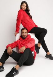 Czerwona Bluza z Polarowym Wykończeniem z Haftem na Rękawach Marianesa. Czerwone bluzy Born2be, m, bez wzorów, z bawełny, bez kaptura. W wyprzedaży za 76.49 zł.