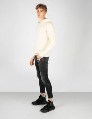 Takeshy Kurosawa Sweter "Boucle" | 83084 | Hoody Boucle | Mężczyzna | Kremowy. Białe swetry nierozpinane Takeshy Kurosawa, m, bez wzorów, z wełny, bez kołnierzyka, bez ramiączek. W wyprzedaży za 319.00 zł.