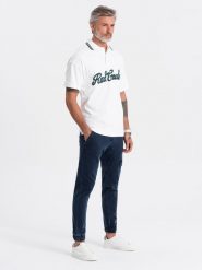 Spodnie męskie JOGGERY z kieszenią cargo - granatowe V3 OM-PADJ-0112 - L. Niebieskie joggery i bojówki Ombre Clothing, l, bez wzorów, z bawełny. W wyprzedaży za 79.99 zł.