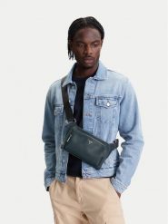 Guess Nerka HMMISA P5214 Zielony. Zielone saszetki i nerki Guess, z aplikacjami, ze skóry. Za 179.99 zł.