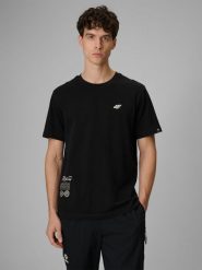 4F T-shirt regular z nadrukiem męski - czarny XXL. Czarne t-shirty 4F, m, bez wzorów, z materiału, bez kołnierzyka, bez ramiączek. Za 79.99 zł.