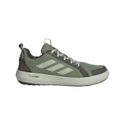 Buty trekkingowe adidas Terrex Boat. Zielone trekkingi Adidas, bez wzorów, bez zapięcia. Za 355.20 zł.