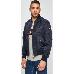 Tommy Hilfiger - Kurtka bomber. Niebieskie kurtki Tommy Hilfiger, l, bez wzorów, z elastanu, bez kaptura. W wyprzedaży za 899.90 zł.