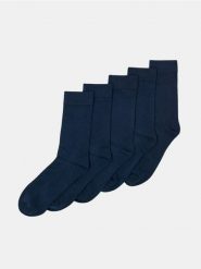 Prążkowane skarpetki z modalem 5 pack - granatowy. Niebieskie skarpety Sinsay, bez wzorów, prążkowane. Za 19.99 zł.